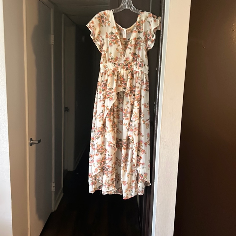 Live&Truth Floral buttoned down Kimono